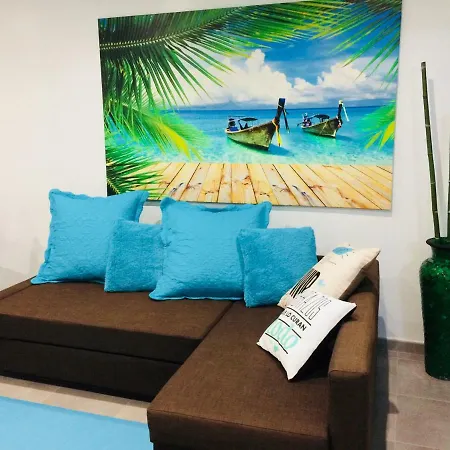 El Ancla Apartment *